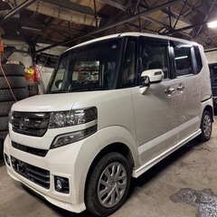 N-BOX CUSTOM 車検新規2年付きの画像
