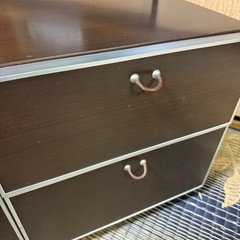 テレビボードの画像