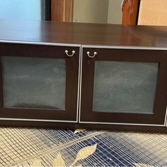 テレビボードの画像
