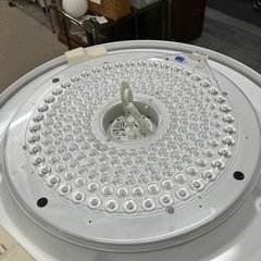 石2511-349 日立 LED照明器具 LEC-AHR816UED 8畳向け 2021年製 点灯確認済み リモコン付き 中古の画像