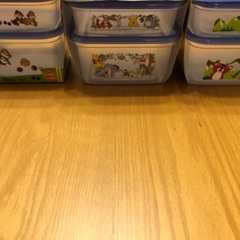 新品タッパーまとめての画像