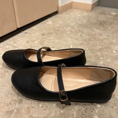 Nova Footwear 女児　おしゃれ靴　黒　
フォーマル　発表会　サイズ2（21.5-22cm）の画像