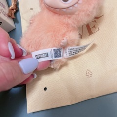 ラブブ PIN FOR LOVE イニシャルJの画像