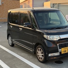 ダイハツタントカスタム⭐️車検長い⭐️9万km⭐️色は黒色メタリックの画像