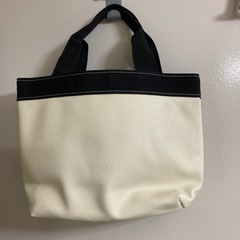 小さめトートバッグの画像
