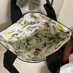 小さめトートバッグの画像