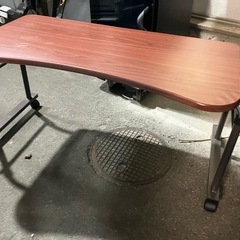石 2511-348 ニトリ ベッド用テーブル 高さ調節 幅調節可能  キズ 汚れありの画像