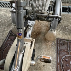 値下げ　ブリヂストン　電動自転車　三輪車　タイヤ・チューブ交換済の画像