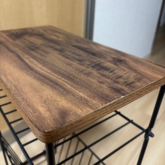 サイドテーブルの画像