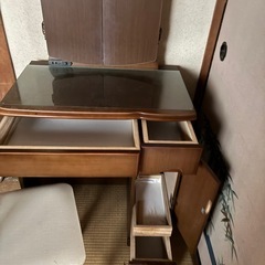 三面鏡新しく
きれいですの画像