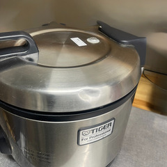 【動作確認済・業務用】タイガー 炊飯ジャー 1.5升 JNO-A270の画像