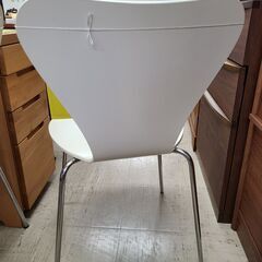 J1803【リユースのサカイ柏店】ダイニングチェア　ホワイト　クリーニング済　の画像