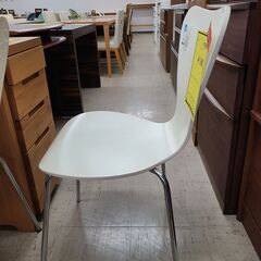 J1803【リユースのサカイ柏店】ダイニングチェア　ホワイト　クリーニング済　の画像