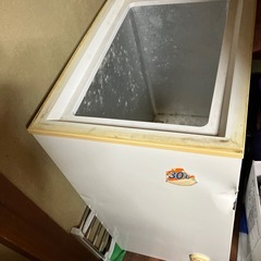 ６０リットル冷凍庫の画像