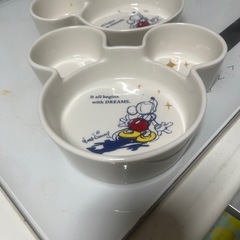 プレート　陶器　ミッキーの画像