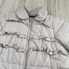 BeBe キッズコート 100cm ベージュの画像