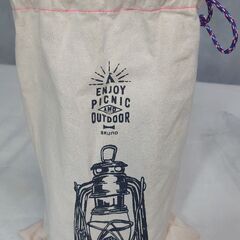 『✨未使用に近い美品🎶』キャンプ用ランタン　箱と袋付き Colemanの画像