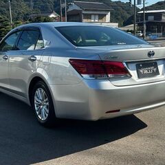 ⭐️トヨタ クラウン ハイブリッド 2.5 ロイヤルサルーン⭐️令和9年10月🉐格安コミコミ乗出し価格🉐の画像