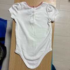 ベビーロンパースの画像