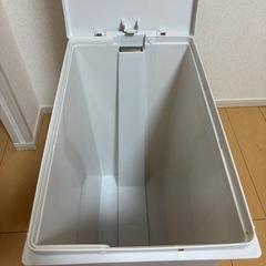 (故障箇所あり))45リットル　ごみばこゴミ箱の画像