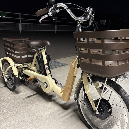 ブリヂストン　ラクットワゴン  RW0B42  電動アシスト自転車