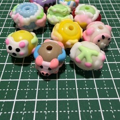 手書きビーズ　ランダム50個の画像