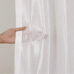 カーテンの画像