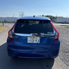 平成26年　ホンダフィットハイブリッド　82,033km 車検　９年／4月の画像