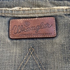 話中。デニム　ジーンズ　ラングラーの画像