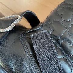 ブラックハート模様キッズブーツ19㎝の画像