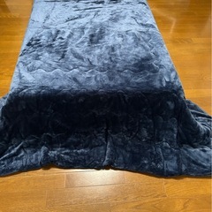 リバーシブルこたつ布団の画像