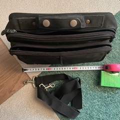 ショルダーバッグの画像