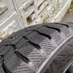 今週限り破格　17インチスタッドレスタイヤ　②の画像