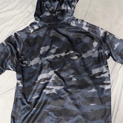 OAKLEY　パーカー　2XL 迷彩柄の画像