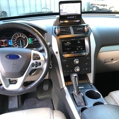 フォード　エクスプローラ　XLT アメ車　左ハンドル　フルサイズSUV 車検R９年3月の画像