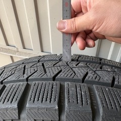 225/65-17スタットシスたいやタイヤの画像