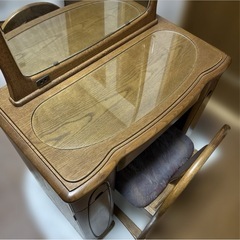 ドレッサー（レトロ）　の画像