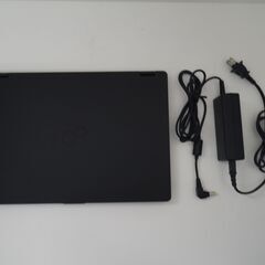 富士通 Windows11 13.3型ノートPC 第10世代Corei5 + SSD + メモリ16GB + WEBカメラ【メンテナンス済み】（1100372）の画像