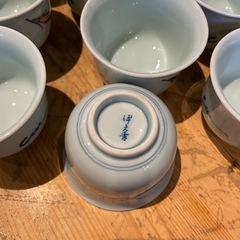 【引き取り限定】中古品　有田焼　ぐい呑みおちょこ　湯呑み　11個セットの画像