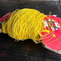 黄色のナイロンてぐすの画像