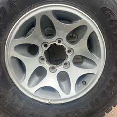 三菱 パジェロ 純正 265/70R16 7J＋10 ホイール　タイヤ付き4本の画像