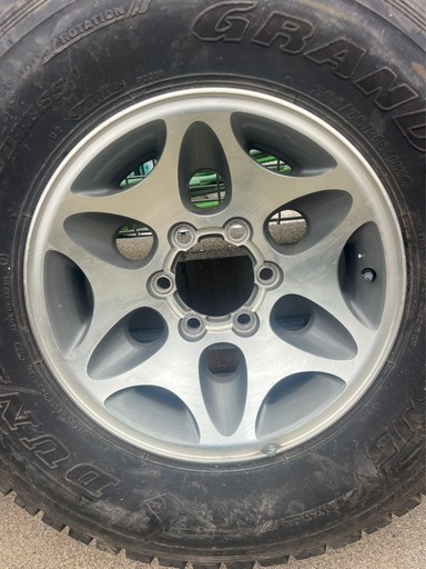 三菱 パジェロ 純正 265/70R16 7J＋10 ホイール　タイヤ付き4本