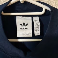 adidas ロンT 美品　の画像