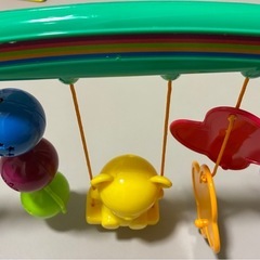 ベビージム　音が出るおもちゃ　の画像