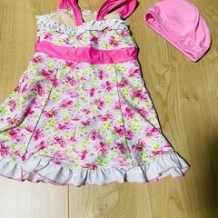 used水着　120 帽子付き　ピンクの画像
