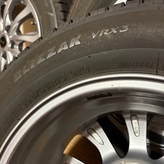 195/65/15 ブリザックVRX-３　2023年製　バリ山の画像