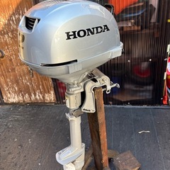 ホンダ2馬力船外機の画像