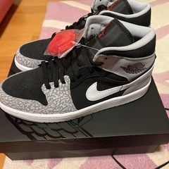 ナイキ エアージョーダン1 MID 「エレファントトゥ」27cmの画像