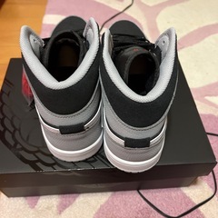 ナイキ エアージョーダン1 MID 「エレファントトゥ」27cmの画像