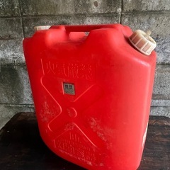 灯油ポリタンクの画像